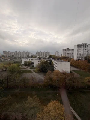 Продаж 3-кімнатної квартири на Троєщині