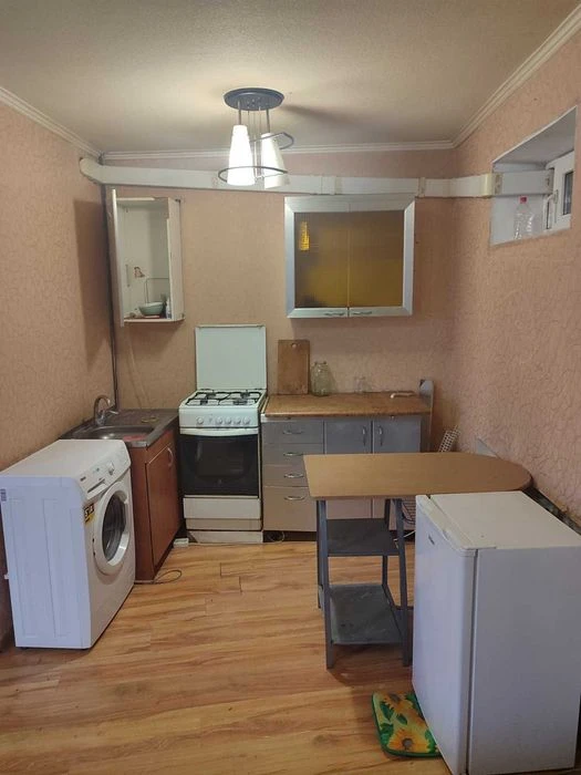 Selling a one-room apartment in the city center