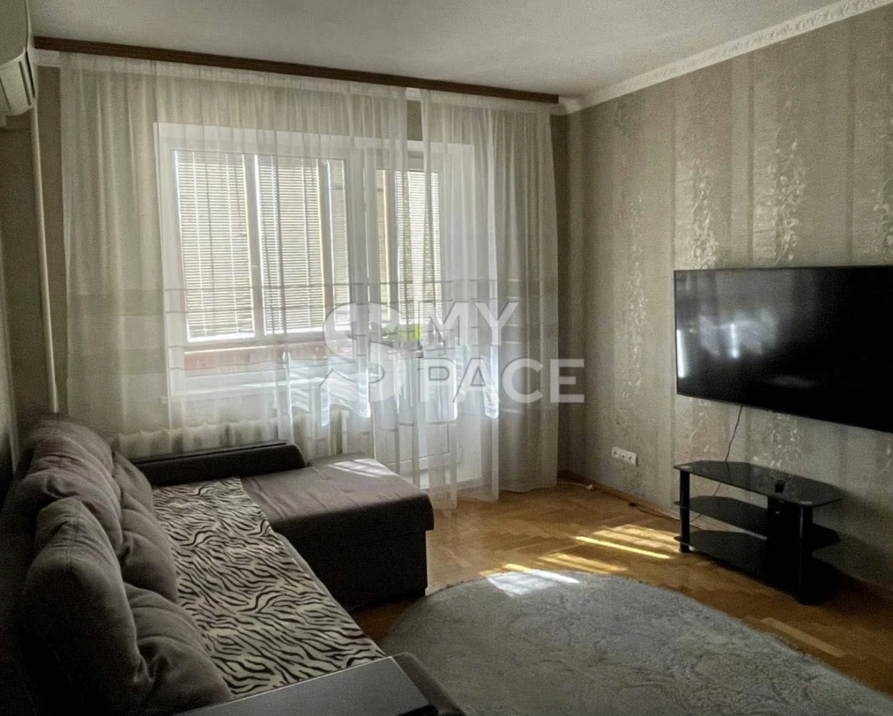 Продажа 2-х комнатной квартиры в районе метро Позняки, ул. Соломии Крушельницкой