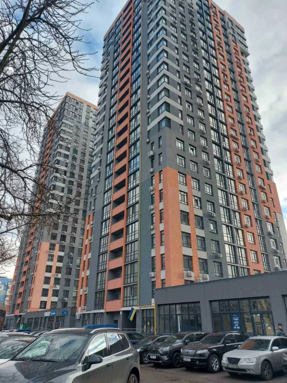Продаж 1-кімнатній квартири в ЖК "Бережанський", вул. Мико