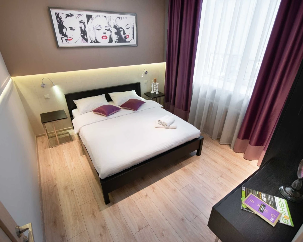 Designer 2-bedroom apartment, Михайлівська 22B, center of Kyiv