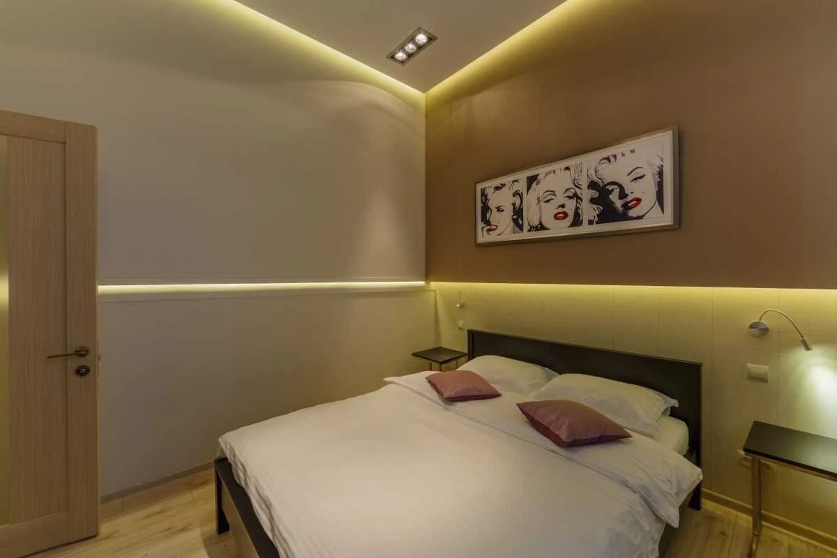 Designer 2-bedroom apartment, Михайлівська 22B, center of Kyiv