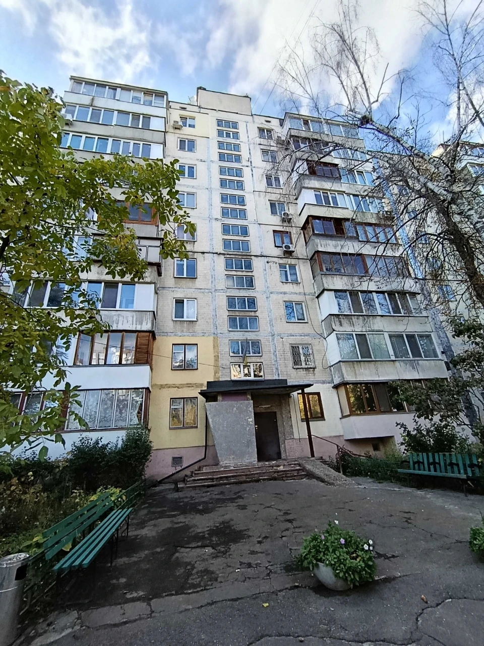 Продажа 2-х комнатной квартиры на Вокзальной