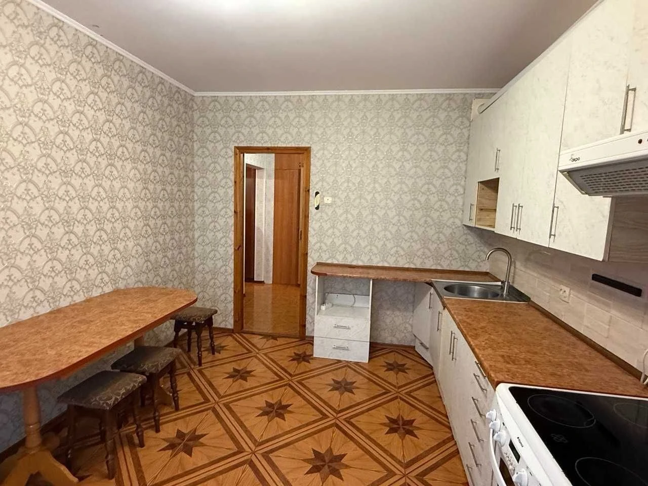 Sale of a 2-room apartment on вул. Sosnytska 19, Dniprovsky district