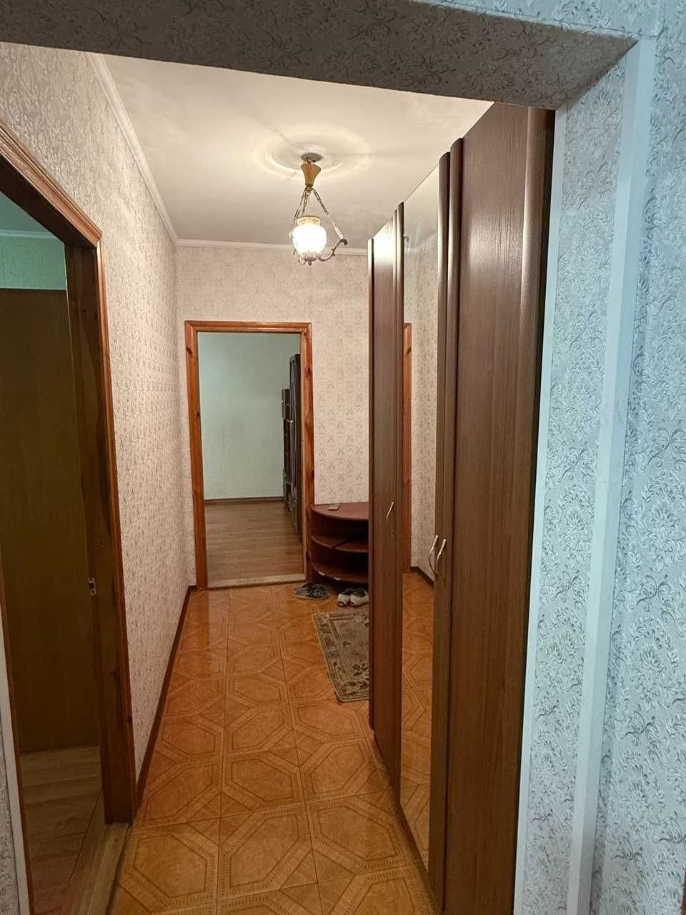 Sale of a 2-room apartment on вул. Sosnytska 19, Dniprovsky district