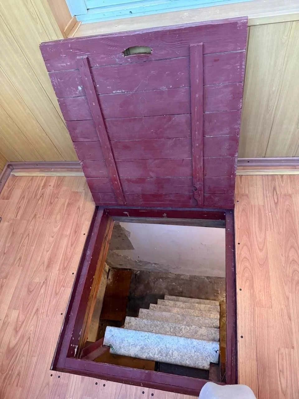 Sale of a 2-room apartment on вул. Sosnytska 19, Dniprovsky district