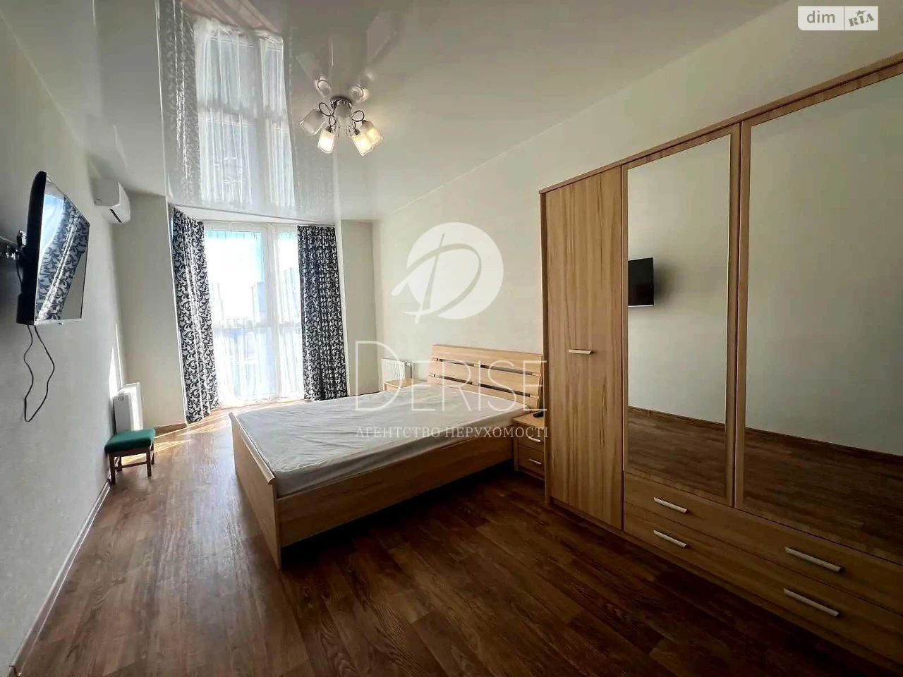 Продаж Квартира Дарницький