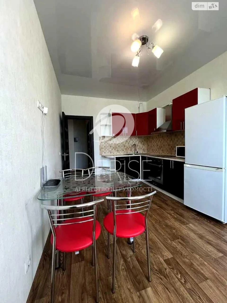 Продаж Квартира Дарницький