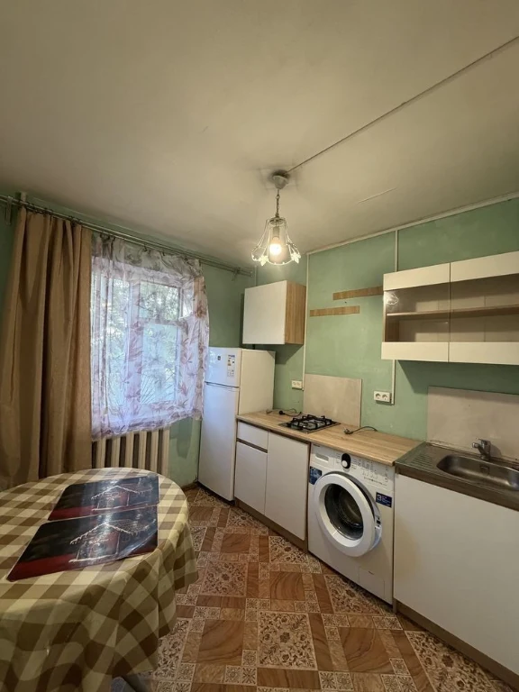 1-bedroom apartment for sale | Obolesky Prospect | 2 minutes to metro