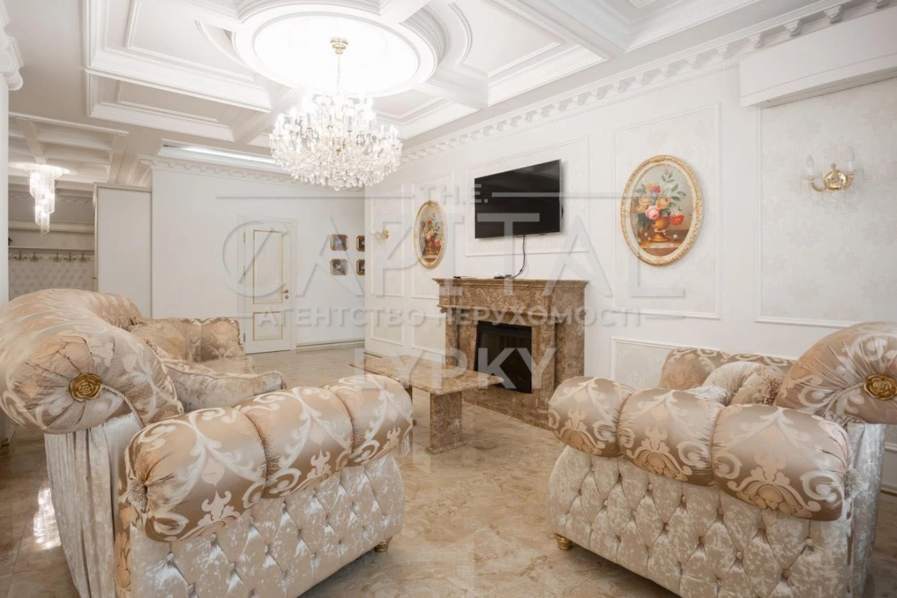 Sale of a bright 3-room apartment in ЖК Новопечерські Липки 126 sq. m. Inverter in the
