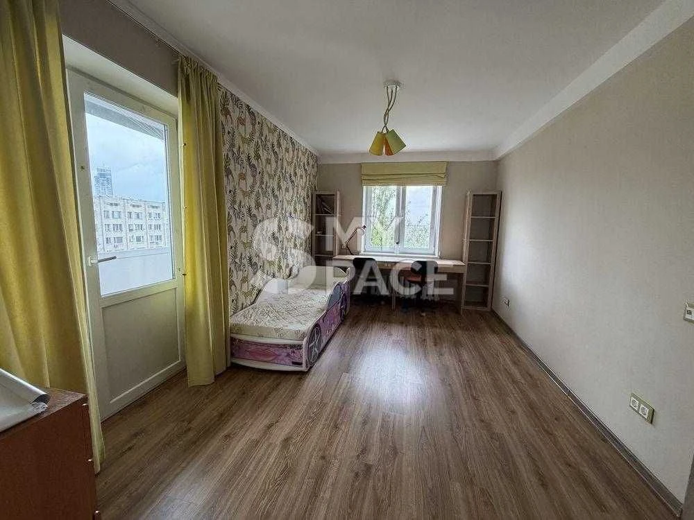 3 room apartment on Berezhnyk, street Pavlo Tychyna 9b