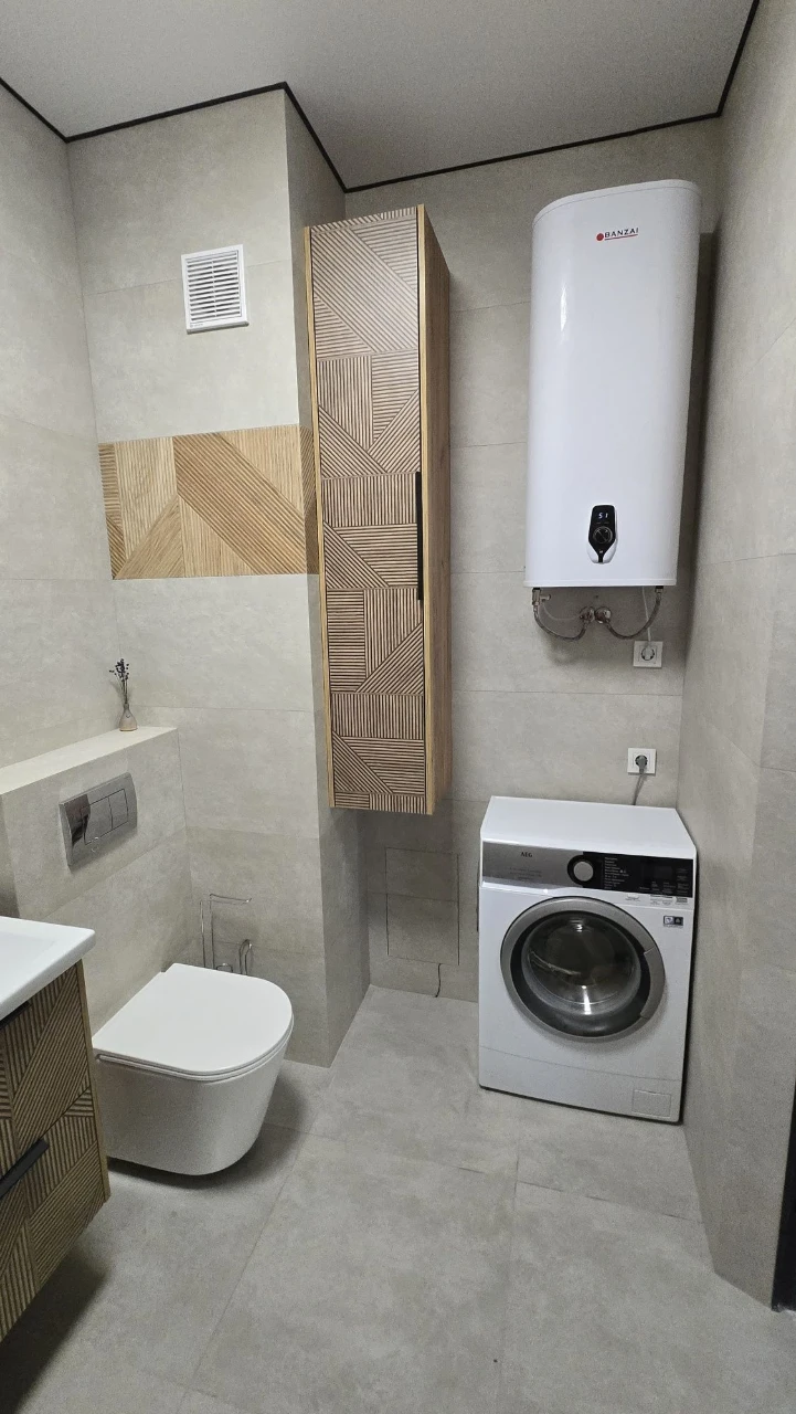 Квартира с ремонтом и террасой, Варшавский 3, h-3,2 м.