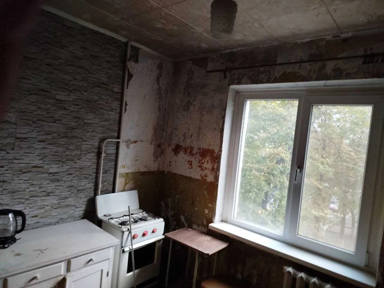 1-кімнатна квартира Карачуни, 2 поверх, не кутова