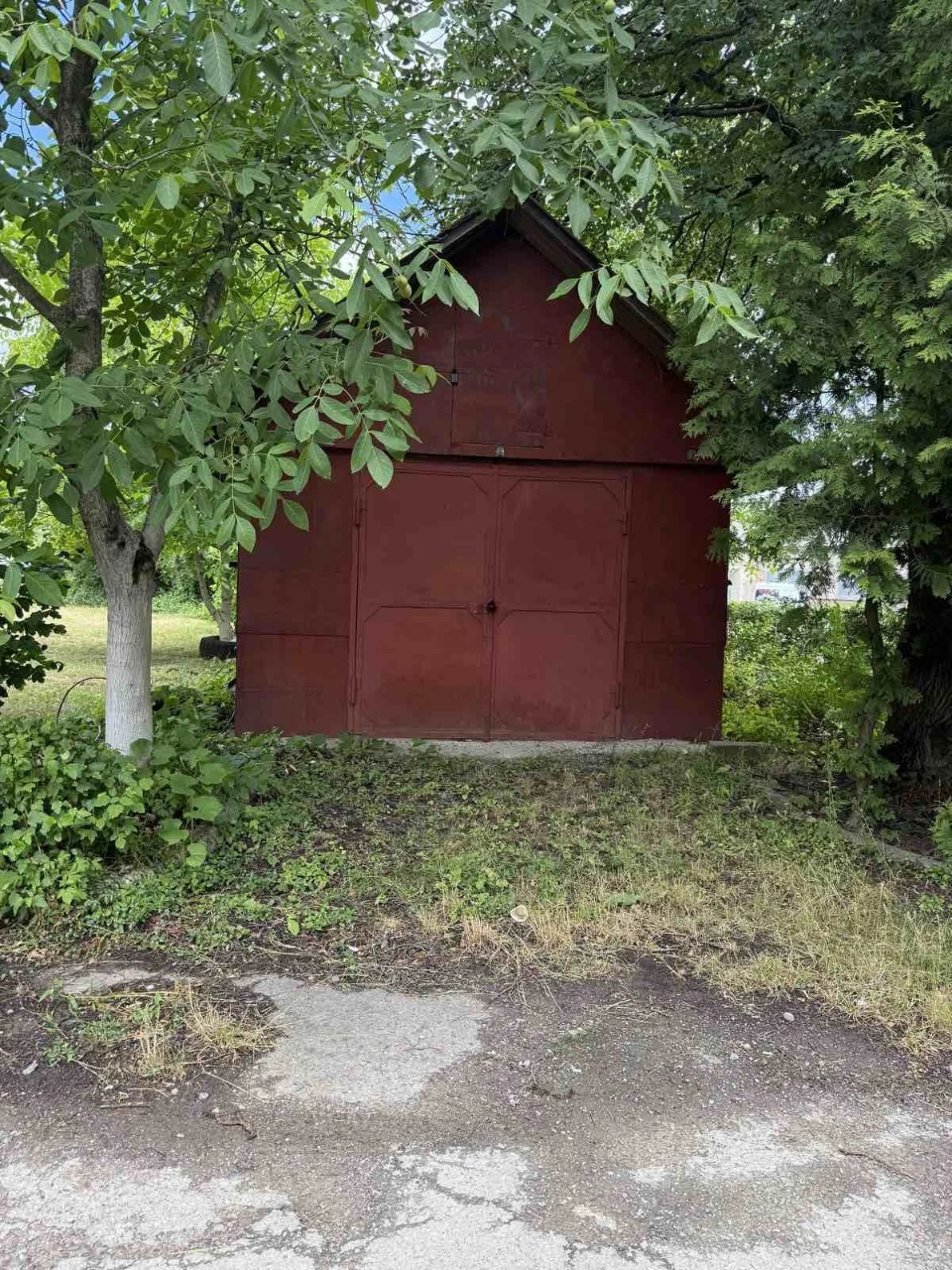 Garage for sale in Tlumač