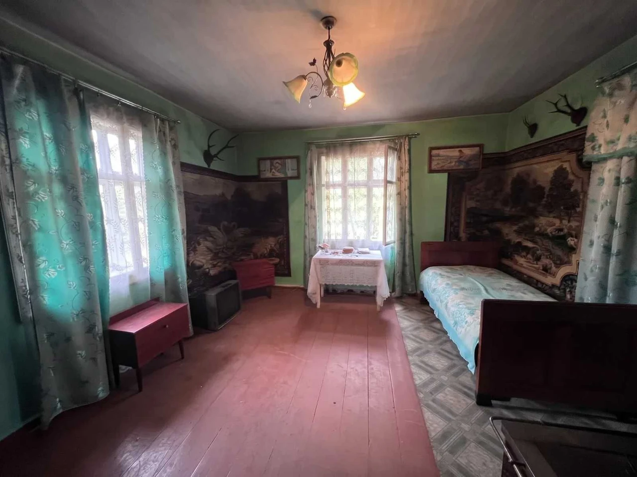 Продаж будинку біля Яремче