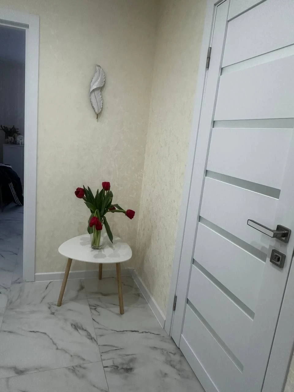Ideal 2-room apartment with renovation and furniture on Street Sa
