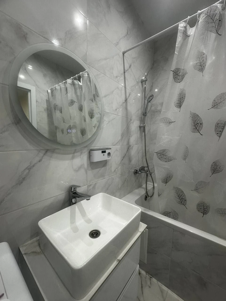 Ideal 2-room apartment with renovation and furniture on Street Sa