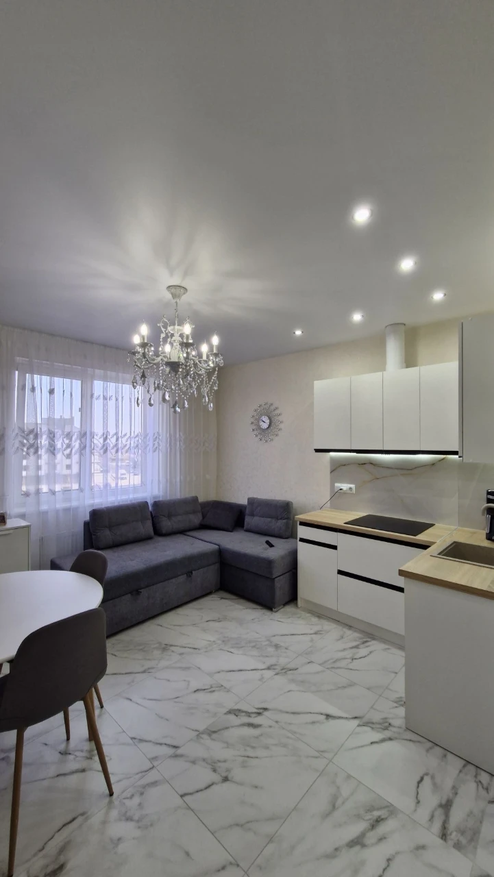 Ideal 2-room apartment with renovation and furniture on Street Sa