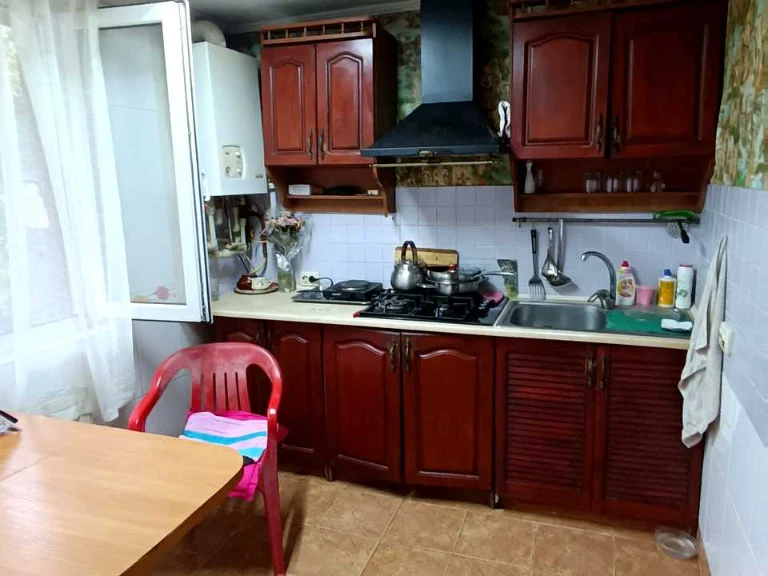 Apartment. Odesa, Chornomorskogo Kozatstva Street