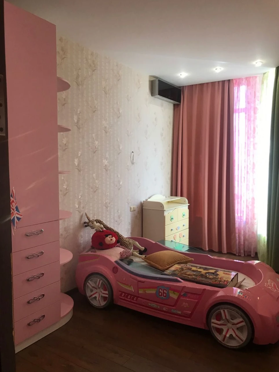 Apartment in ЖК Корона Нова Аркадія | 2-bedroom, 104 square meters, 4th floor