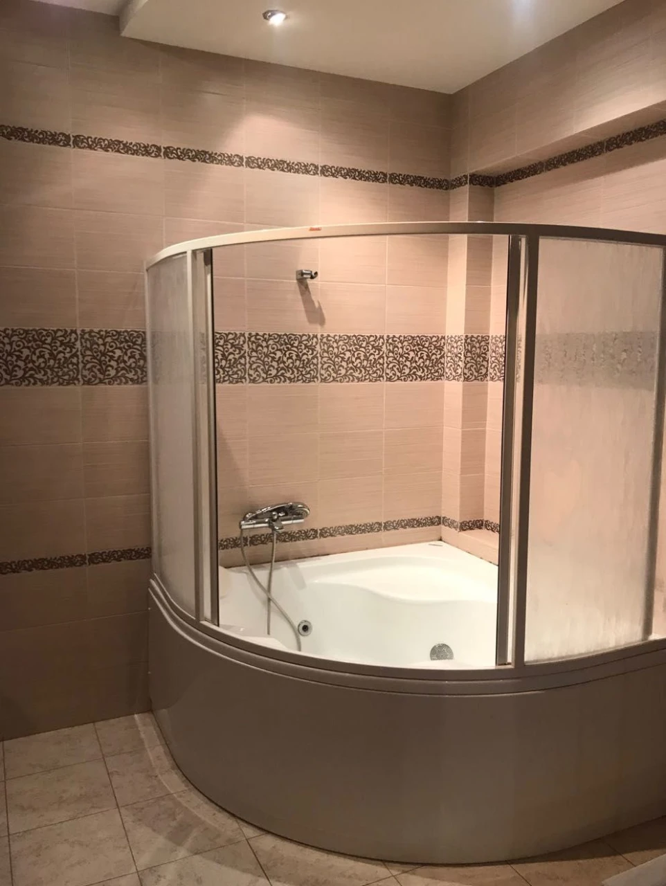 Apartment in ЖК Корона Нова Аркадія | 2-bedroom, 104 square meters, 4th floor