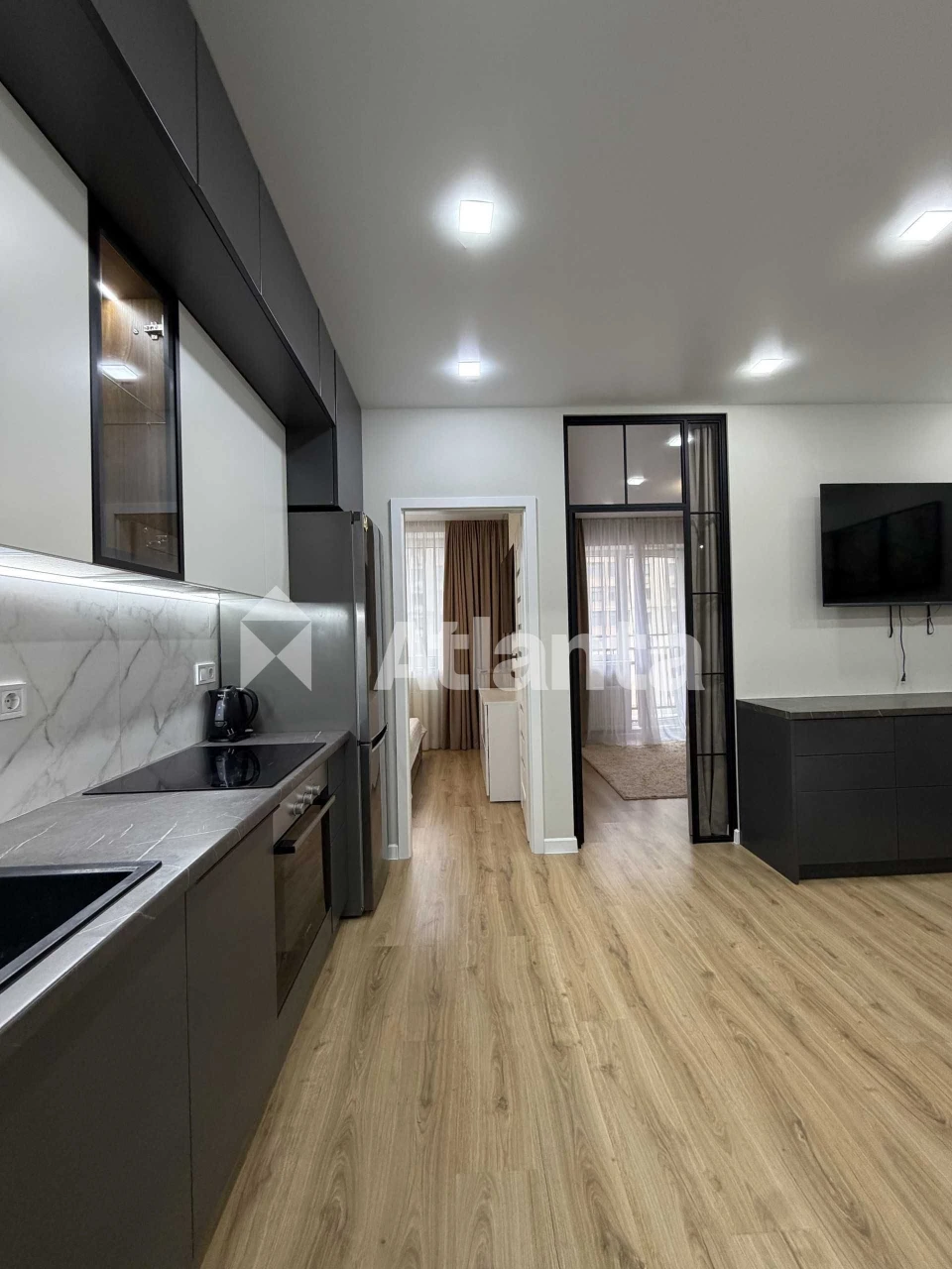 2-кімн квартира з ремонтом на Таїрова