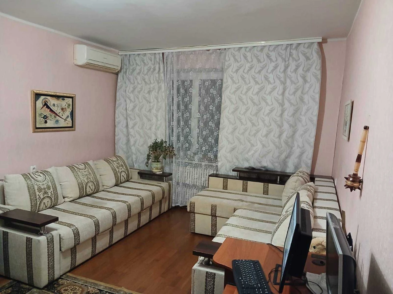 For Sale: One-Bedroom Apartment