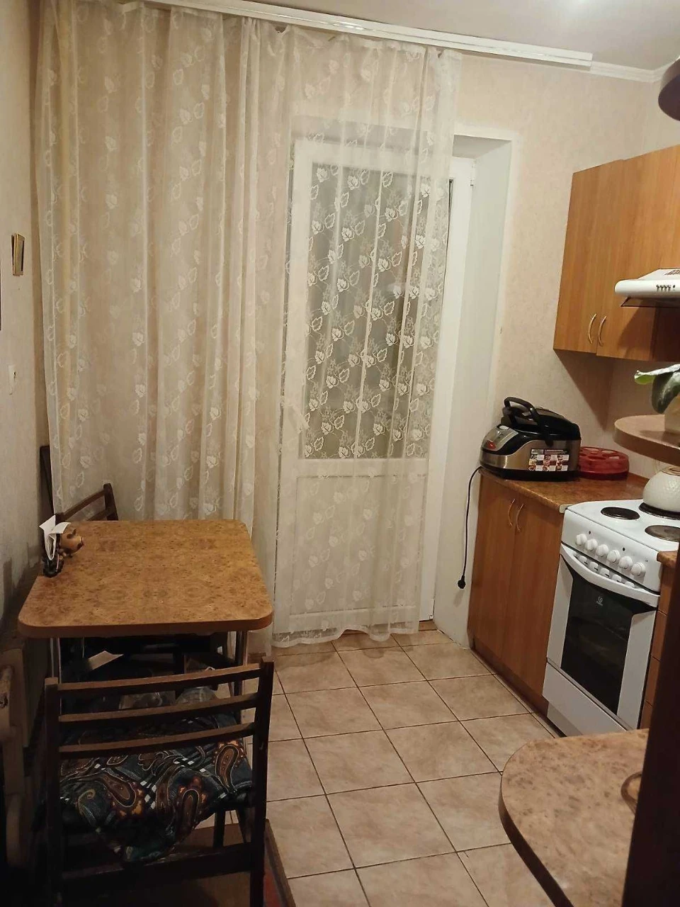 For Sale: One-Bedroom Apartment