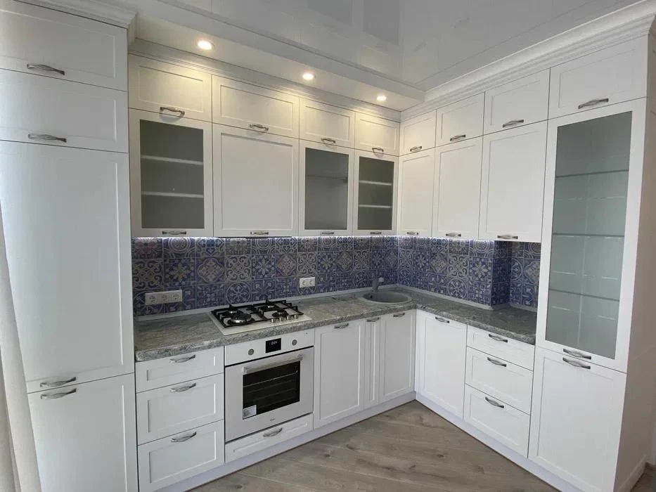 For Sale: Stylish apartment with designer renovation in the "Favorit" residential complex
