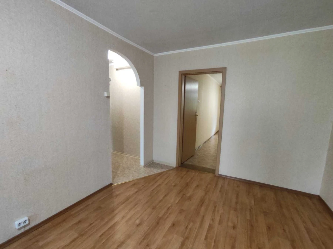 Продається 3-кімнатна квартира на 3-му поверсі