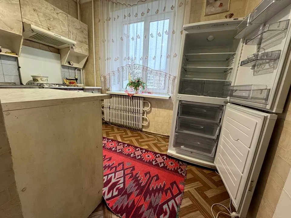 Apartment. Ternopil, Konovalets Street