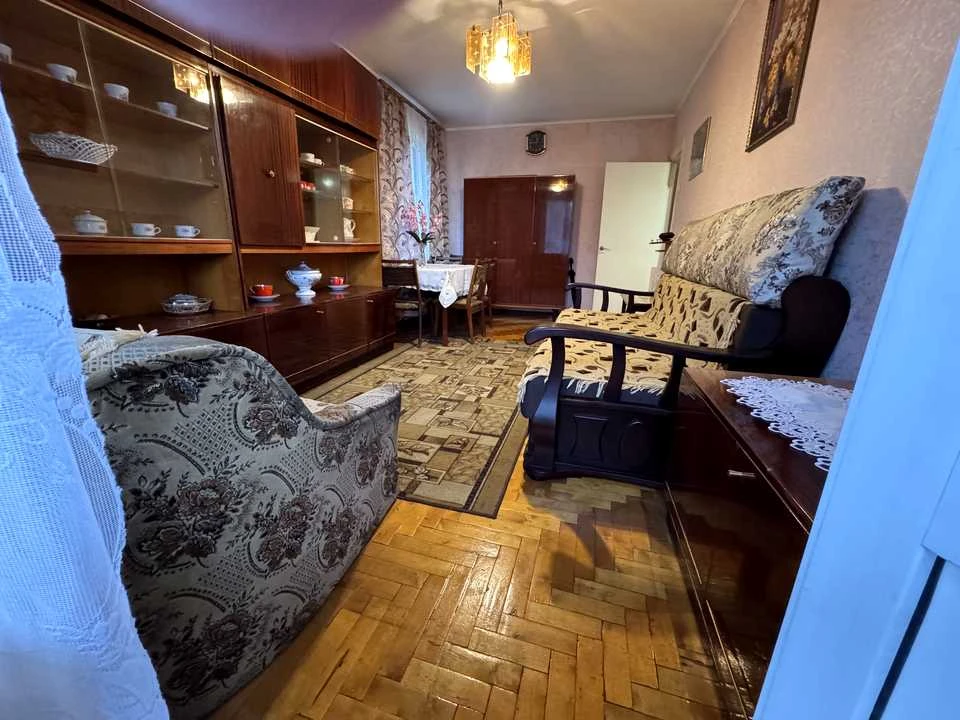 Apartment. Ternopil, Konovalets Street