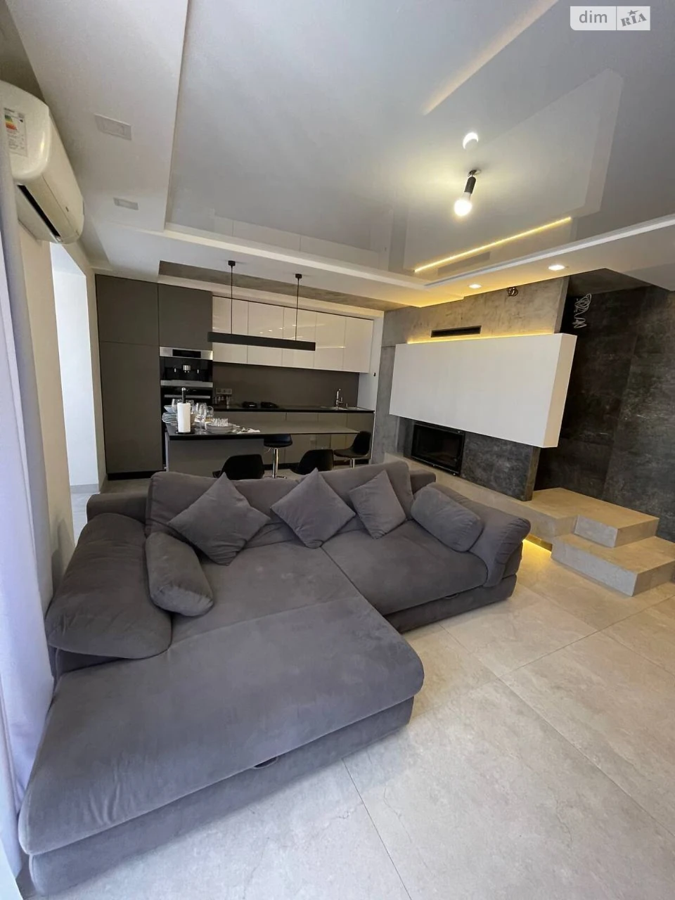 Apartment for Sale – Druжба