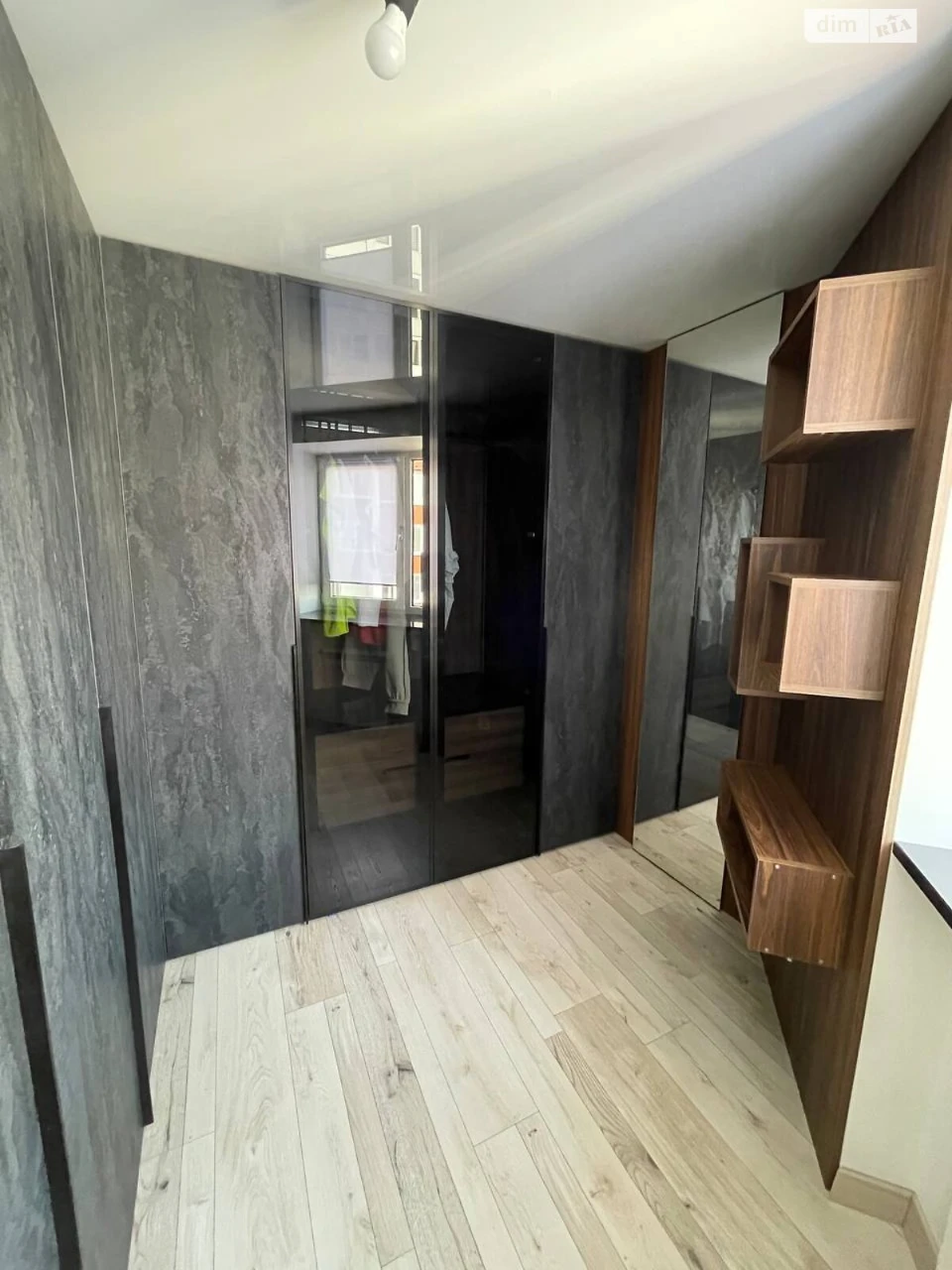 Apartment for Sale – Druжба