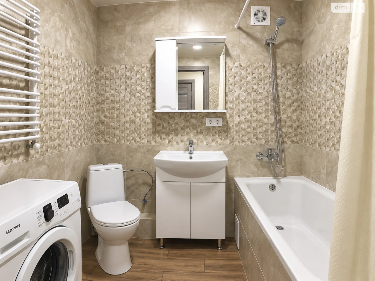 Long-Term Rental Apartment - Youthful