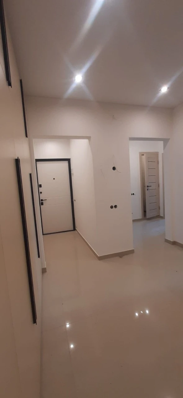 Продажа 2-комнатной квартиры, район ул. Левка Лук'яненка