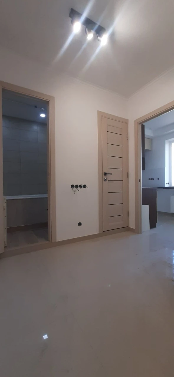 Продажа 2-комнатной квартиры, район ул. Левка Лук'яненка