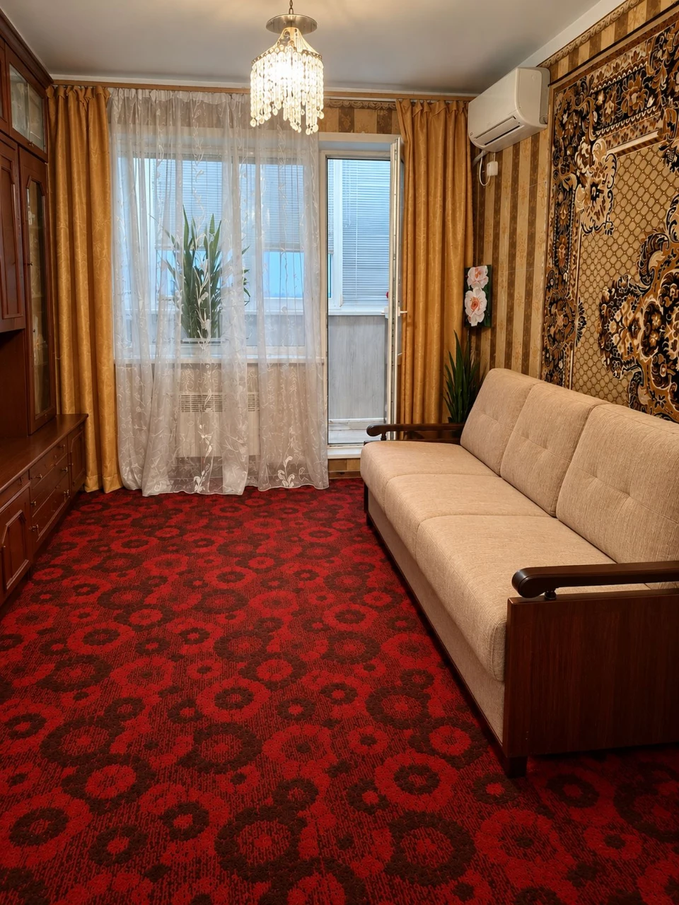 2-room apartment on Poltavskaya
