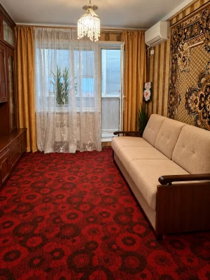 2-room apartment on Poltavskaya
