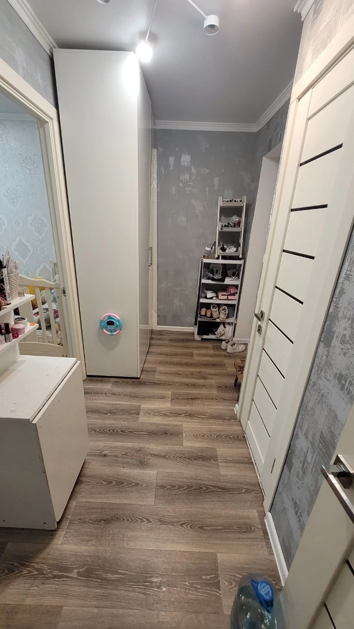 Продам 1-кімнатну квартиру в РН Попова від власника