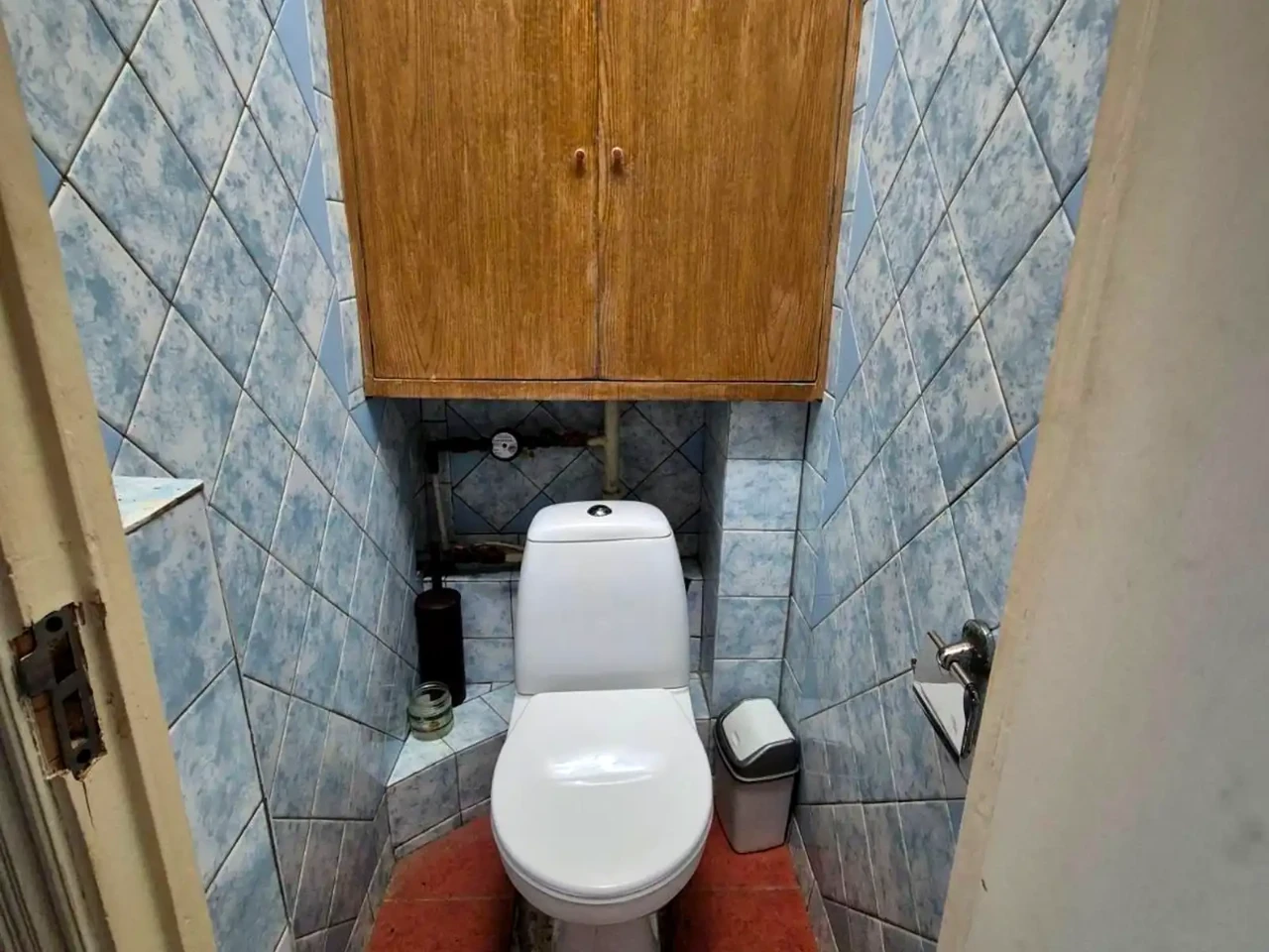 Rent 2-room apartment 75 sq m 16/16 floor