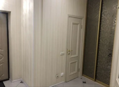 Sale of a one-bedroom apartment on the second floor with renovation