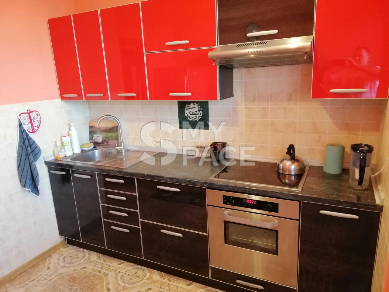 Sale of a spacious 2-room apartment near the forest, 60.1 sq m, 3-meter ceilings