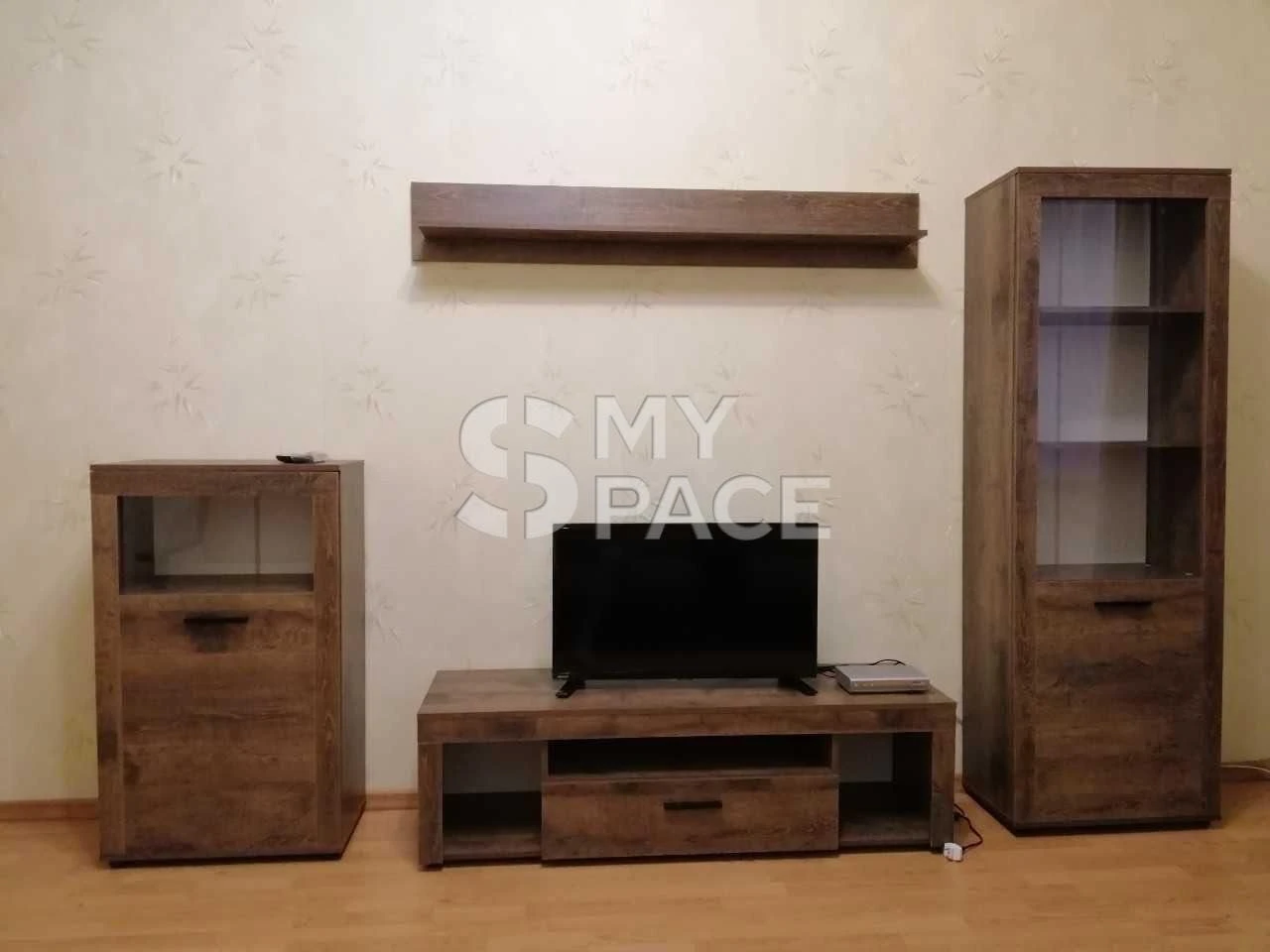 Sale of a spacious 2-room apartment near the forest, 60.1 sq m, 3-meter ceilings