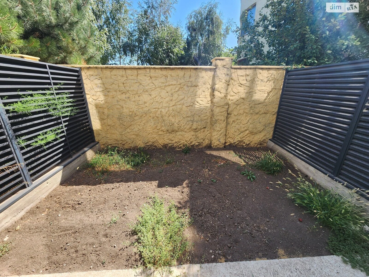 Townhouse for sale Chervonyi Khutir
