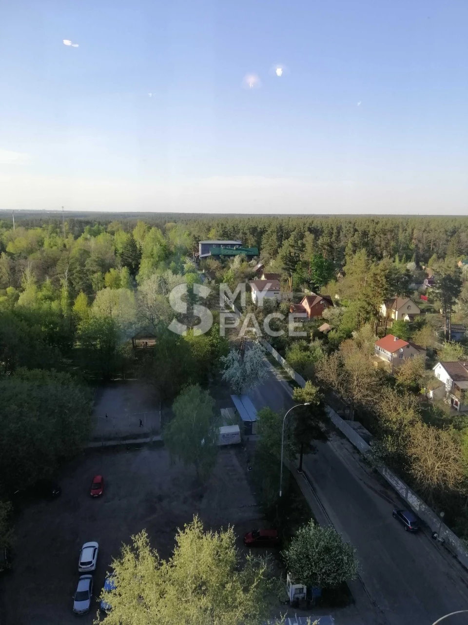 Sale of a spacious 2-room apartment near the forest, 60.1 sq m, 3-meter ceilings