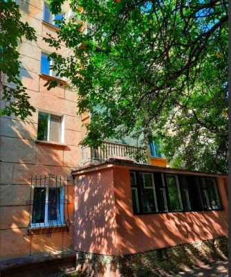 Продам 2 ком. квартиру на ул. Посмитного 7ст. Фонтана Аркады