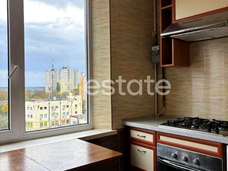 Apartment. Kharkiv, Saltyev Avenue