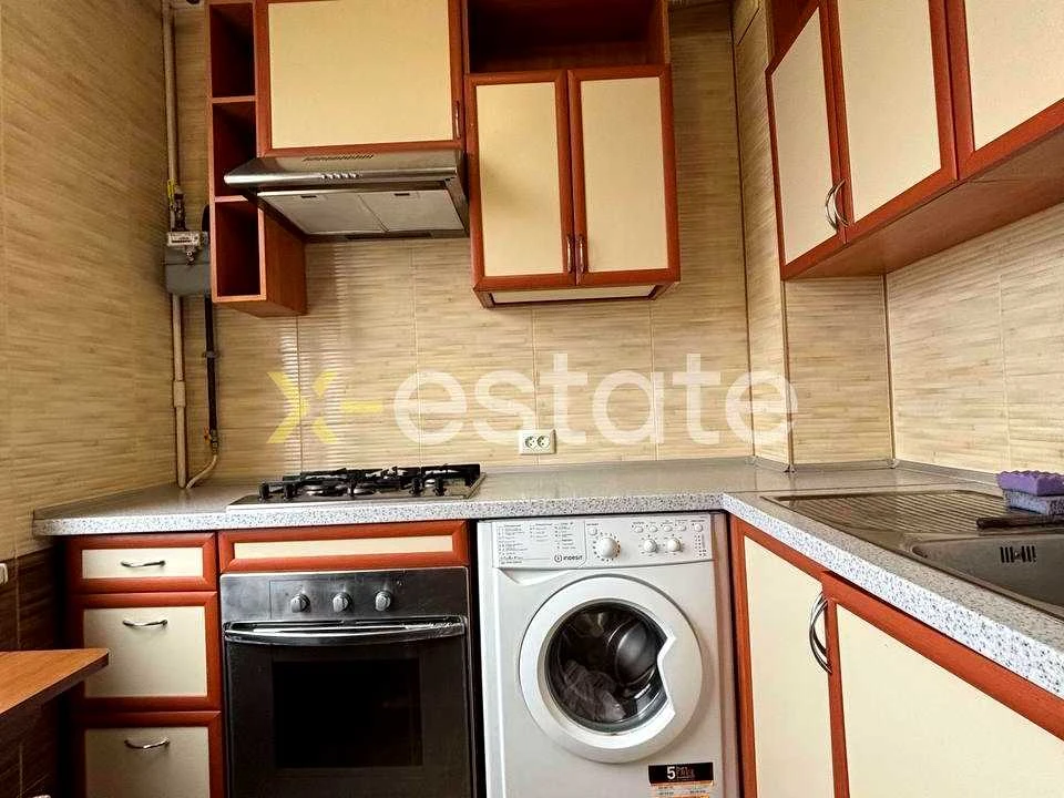Apartment. Kharkiv, Saltyev Avenue