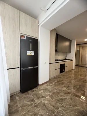 One-bedroom apartment renovated in the city center